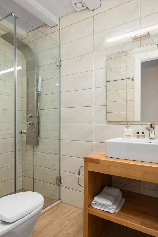 Reiki Apartments Ereikoussa Esterno foto